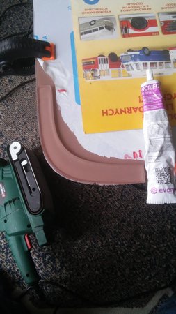 De reu naroznik okna.jpg (973.77 KiB) Przejrzano 20492 razy De reu naroznik okna.jpg